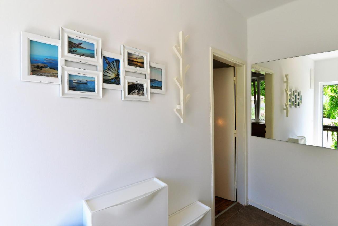 Beach Apartment Vami With Sea View Муртер Екстер'єр фото